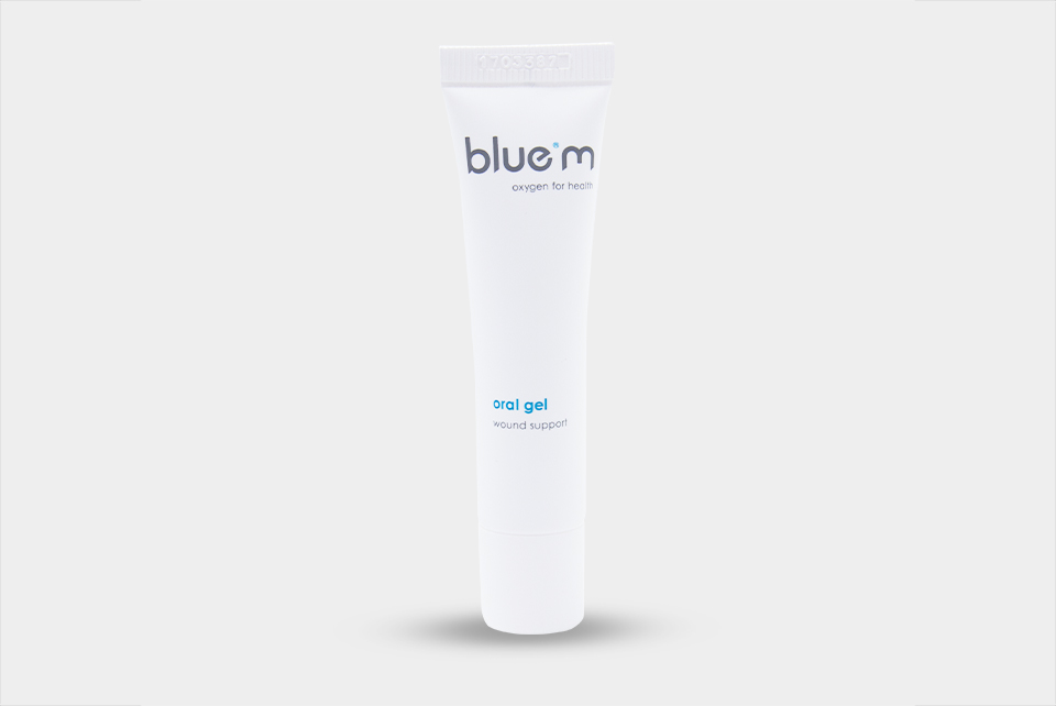 荷蘭 blue®m 抑制厭氧菌、提增口腔傷口癒合速度的活性氧口腔照護凝膠。